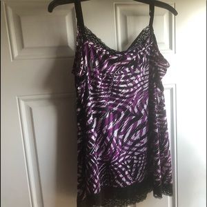 Cute Lace Trimmed Tank Top. 1X